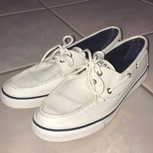 Women’s Sperry boat shoes
